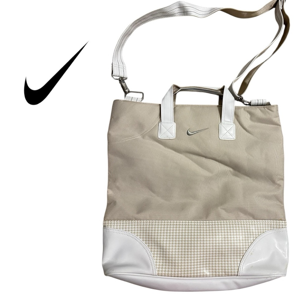 Nike Brassie GOLF Tan and White Shoulder Bag NEW no tag